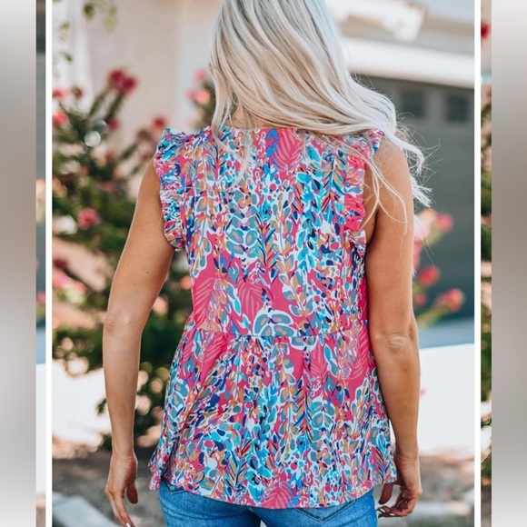 *CLEARANCE*  Printed Flutter Sleeve V-Neck Top - Picture 2 of 5